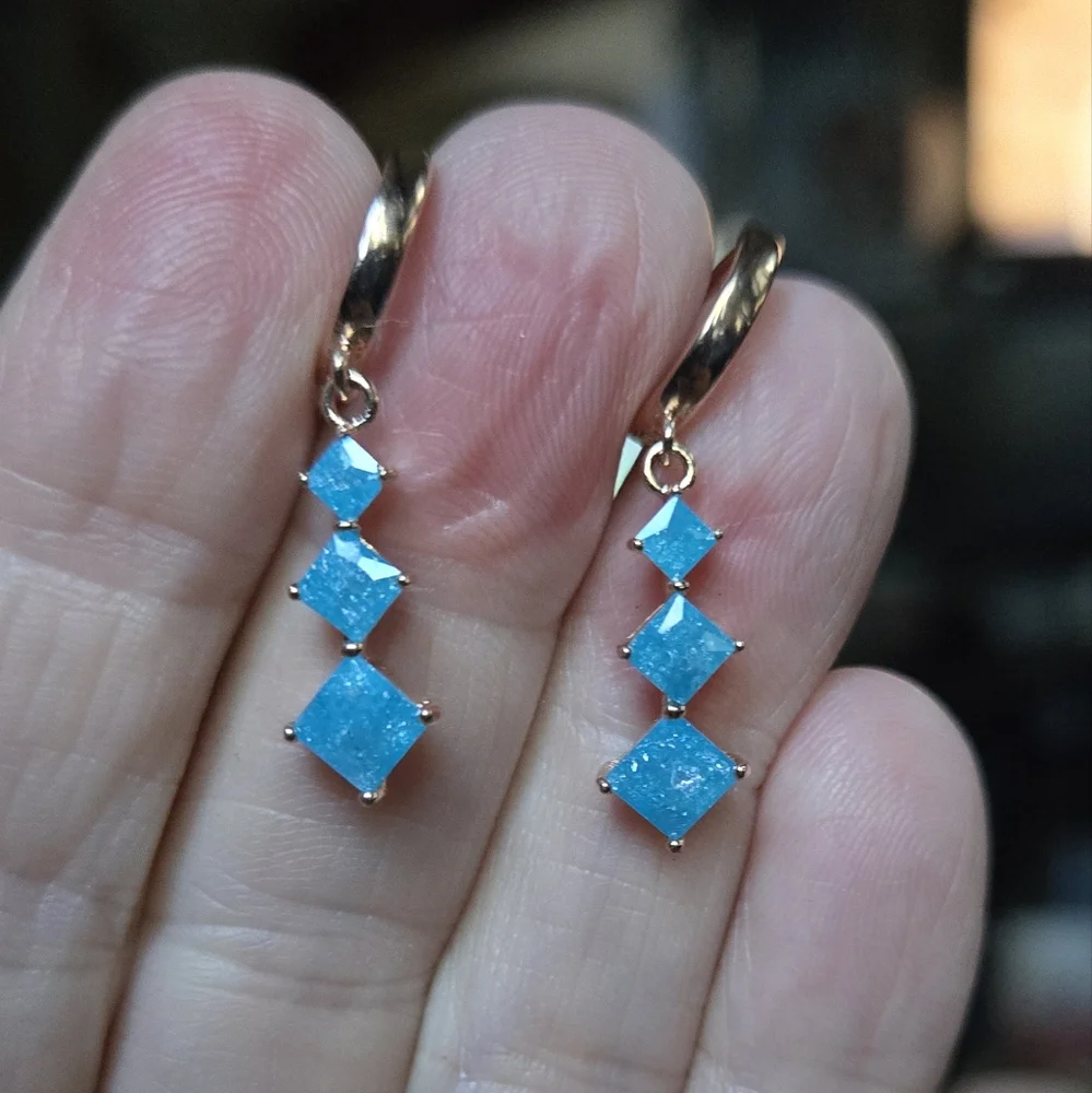 Aquamarine Elegant Blue sterling & gold Earrings - Picture 6 of 8